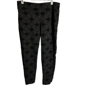 Zac & Rachel Womens Abstract 3D Felty Design Leggings. Size Medium.